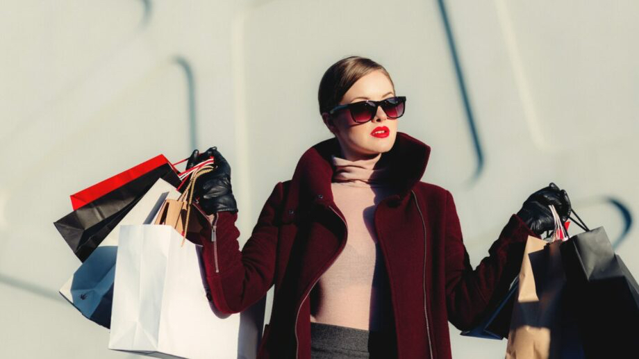 50 Best Gifts For Her | Black Friday Student Gift Guides