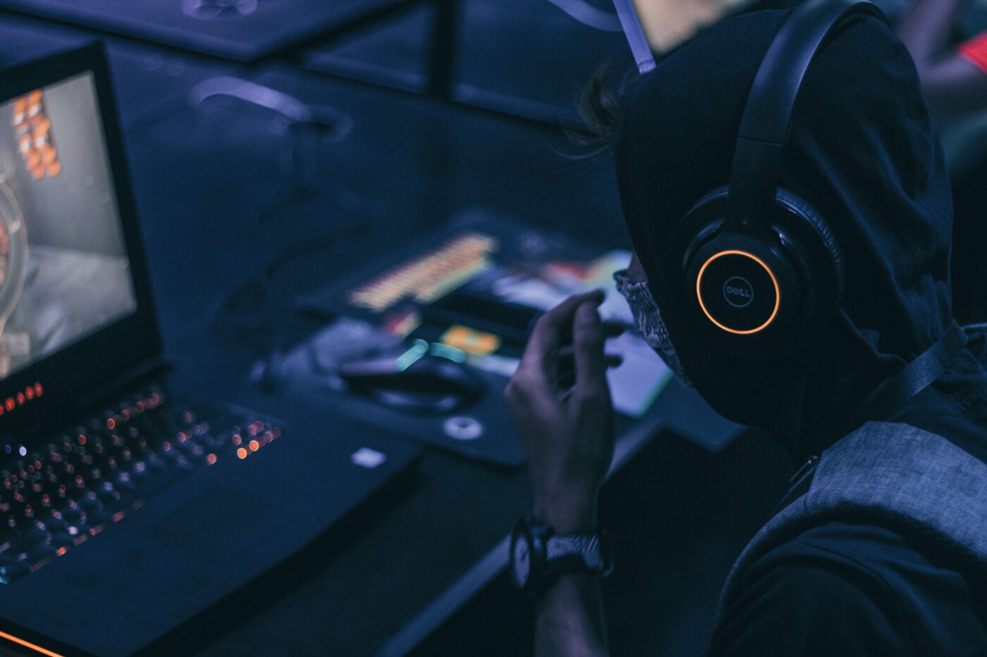 7 Best Gaming Laptops Under £700 in 2023