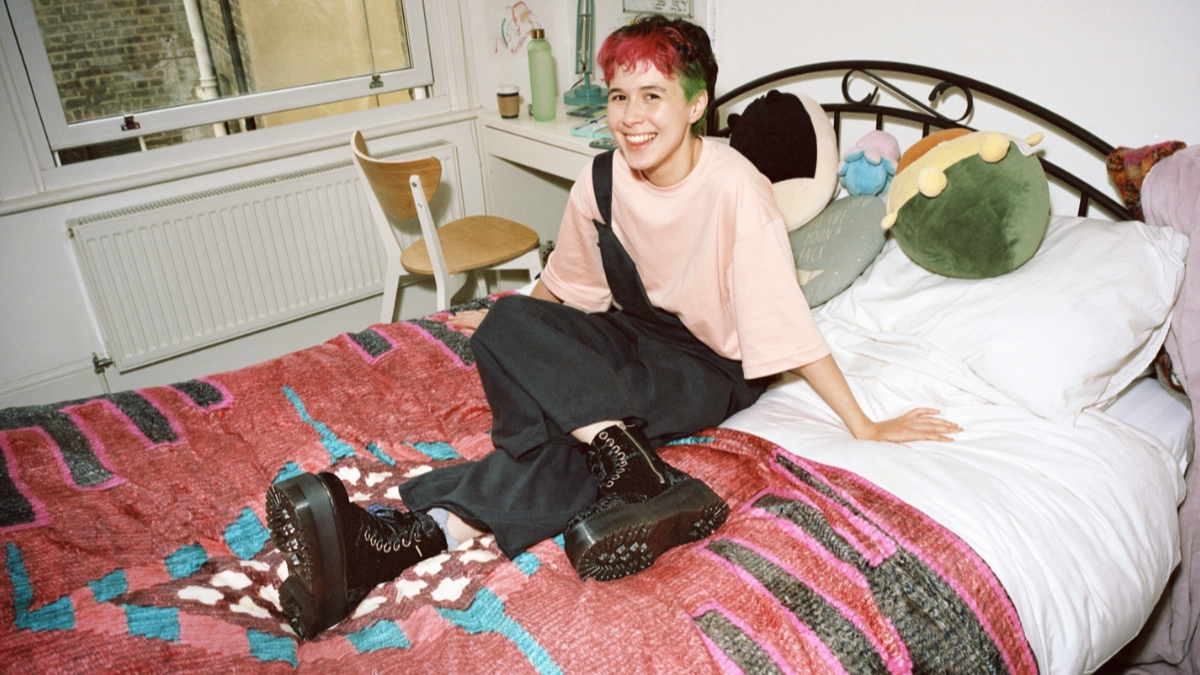 How To Style Dr. Martens For Every Uni Occasion